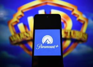 Doce estados buscan frenar compra de Warner por Paramount