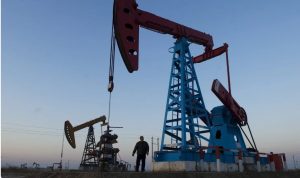 El petróleo de Texas cae a 68,58 dólares tras negociaciones entre EE.UU. e Irán