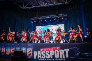 Más de 300 bailarines protagonizan el espectáculo “Private Passport” de Private Dance Studio