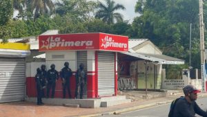 Paro de 48 horas paraliza Licey al Medio y Moca por reclamos de servicios básicos y obras