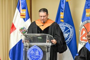 UASD inviste a Eduardo Sanz Lovatón como Profesor Honorario por sus aportes al desarrollo nacional