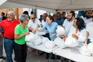Carolina Mejía lleva operativos médicos a la Ciudad Colonial y otros sectores del Distrito Nacional