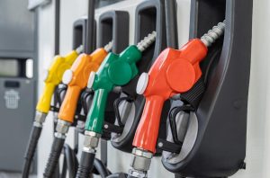 Gobierno anuncia rebajas de hasta RD$5 en gasolinas y gasoil para la próxima semana