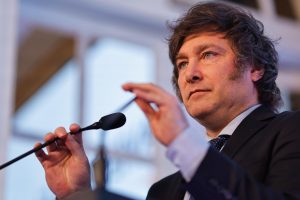 Javier Milei viajará a Lima para la toma de posesión de Keiko Fujimori