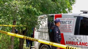 Investigan muerte de una joven tras ataque atribuido a sargento policial en Duarte